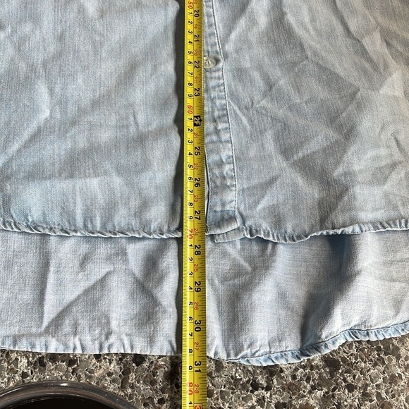 Velvet Heart embroidered chambray denim shirt women’s sz S oversized highlow hem - Picture 12 of 12